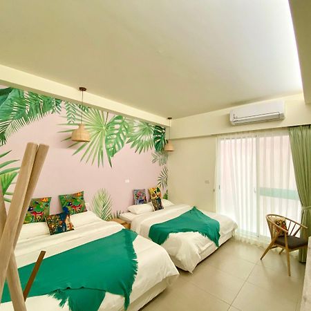Red Vacation Rental Heng-ch'un Exteriér fotografie